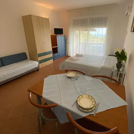 Jonio Vacanze Aparthotel 3*